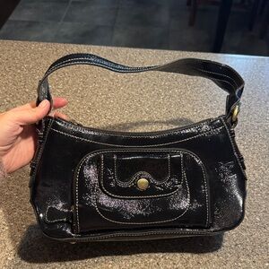Perlina new york patent purse